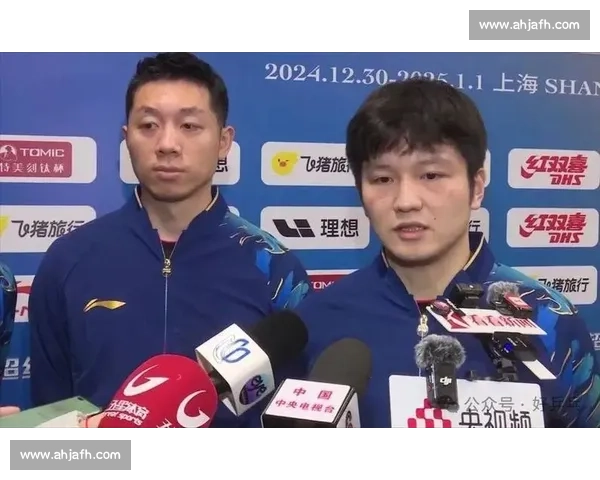 樊振东与 “人民艺术家” 许昕对练：球台三米外的乒乓美学碰撞